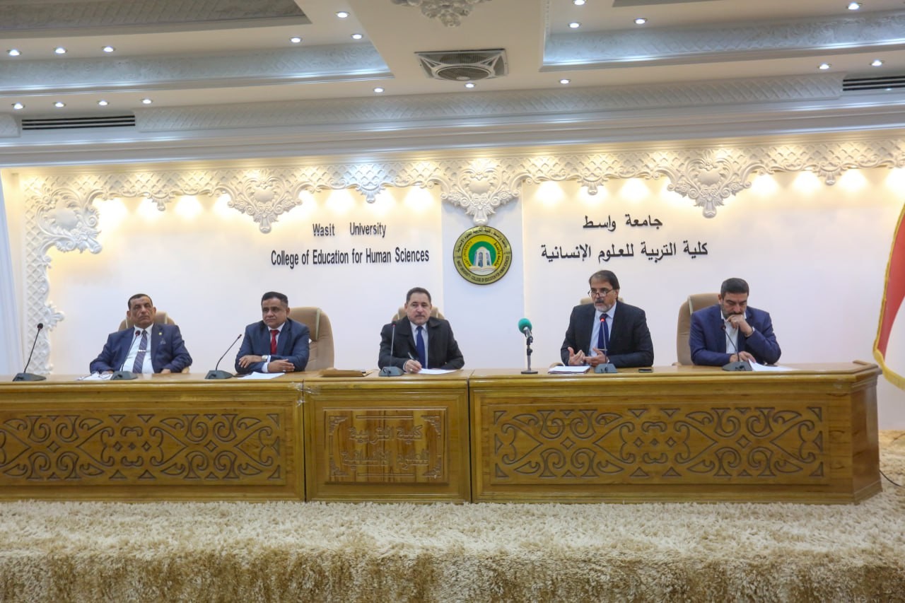 مركزُ تراثِ البصرةِ يقيمُ ندوةً تعريفيةً بمؤتمرهِ العلميِّ في جامعةِ واسط