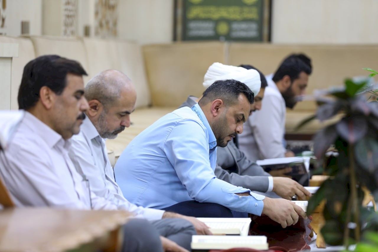 اختتامُ البرنامجِ القرآنيِّ الرمضانيِّ المبارك في مركزِ تراثِ البصرةِ
