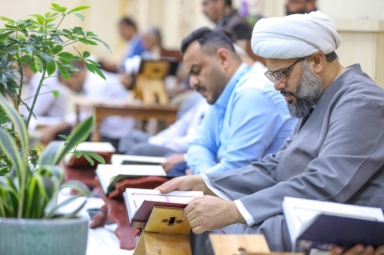اختتامُ البرنامجِ القرآنيِّ الرمضانيِّ المبارك في مركزِ تراثِ البصرةِ