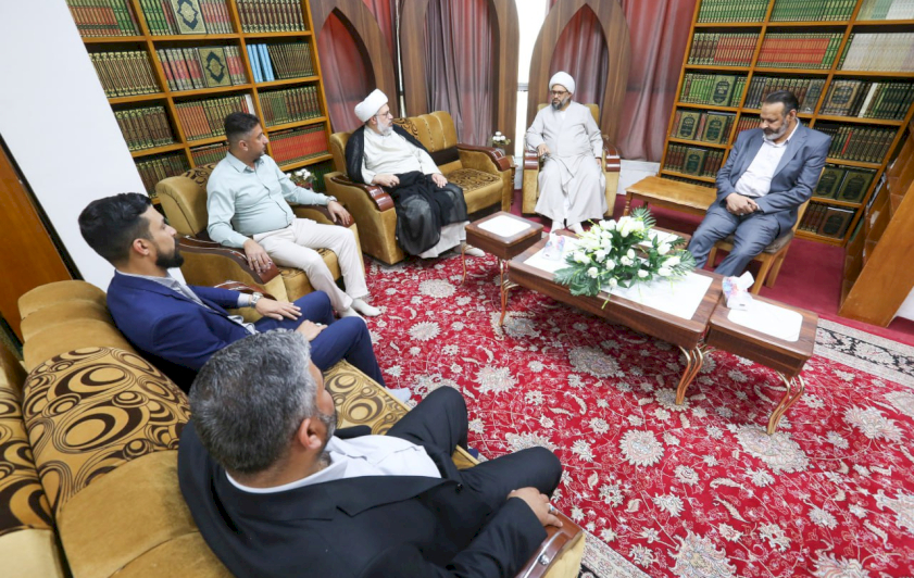 رئيس قسم شؤون المعارف الإسلامية والإنسانية يزور مركز تراث البصرة