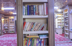 إهداءات الأفراد والمؤسسات الى مكتبة مركز تراث البصرة (3)