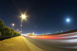 جمال مدينة البصرة في الليل - مكان الالتقاط: البصرة (شارع الزبير)
المصور: اعلام مركز تراث البصرة - محمد ستار