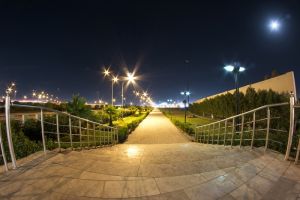 جمال مدينة البصرة في الليل (ساحة الحرية) - مكان الالتقاط: البصرة
المصور: اعلام مركز تراث البصرة - محمد ستار