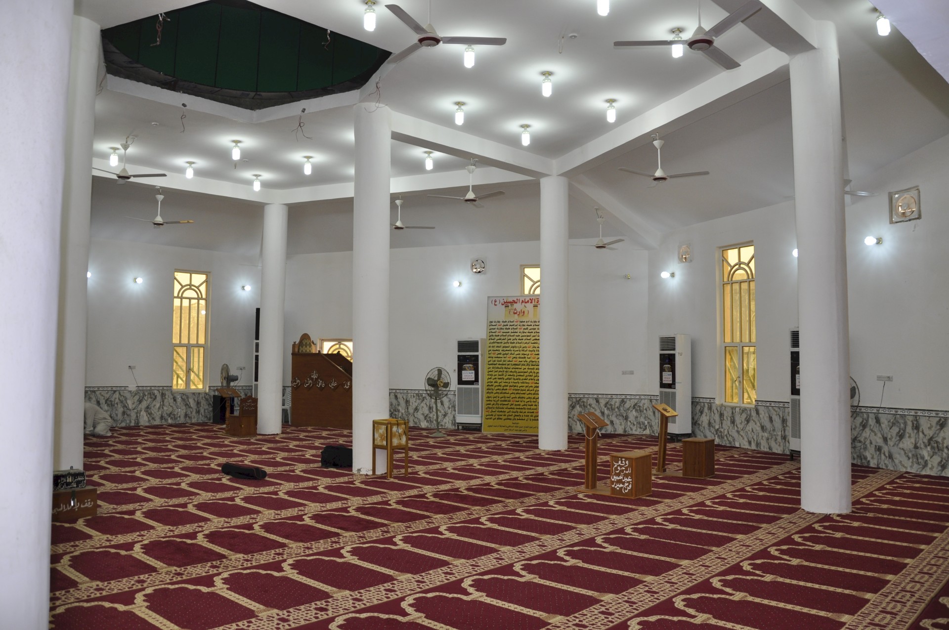 جامعُ السِّكَك: أحدُ مناهلِ الغِذاءِ الروحيّ في البَصرَة