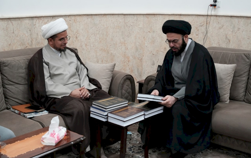 زيارةُ الشيخ صادق الخويلديّ إلى مجلَّة دراسات علميَّة