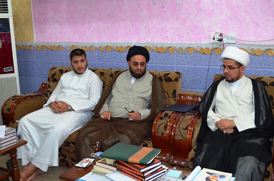 زيارة معتمد المرجعية الدينية العليا للمركز