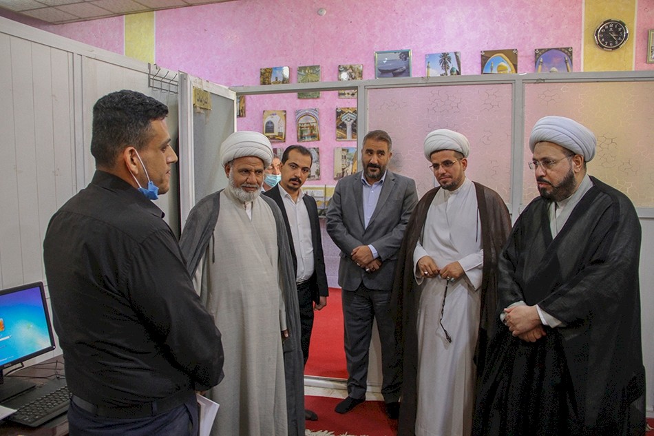 رئاسة قسم شؤون المعارف الإسلامية والإنسانية تزور مركز تراث الحلة