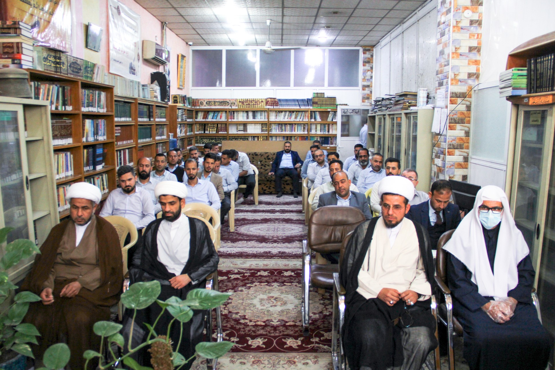 زيارةُ السيِّد رئيس القسم إلى مركز تراث الحِلَّة