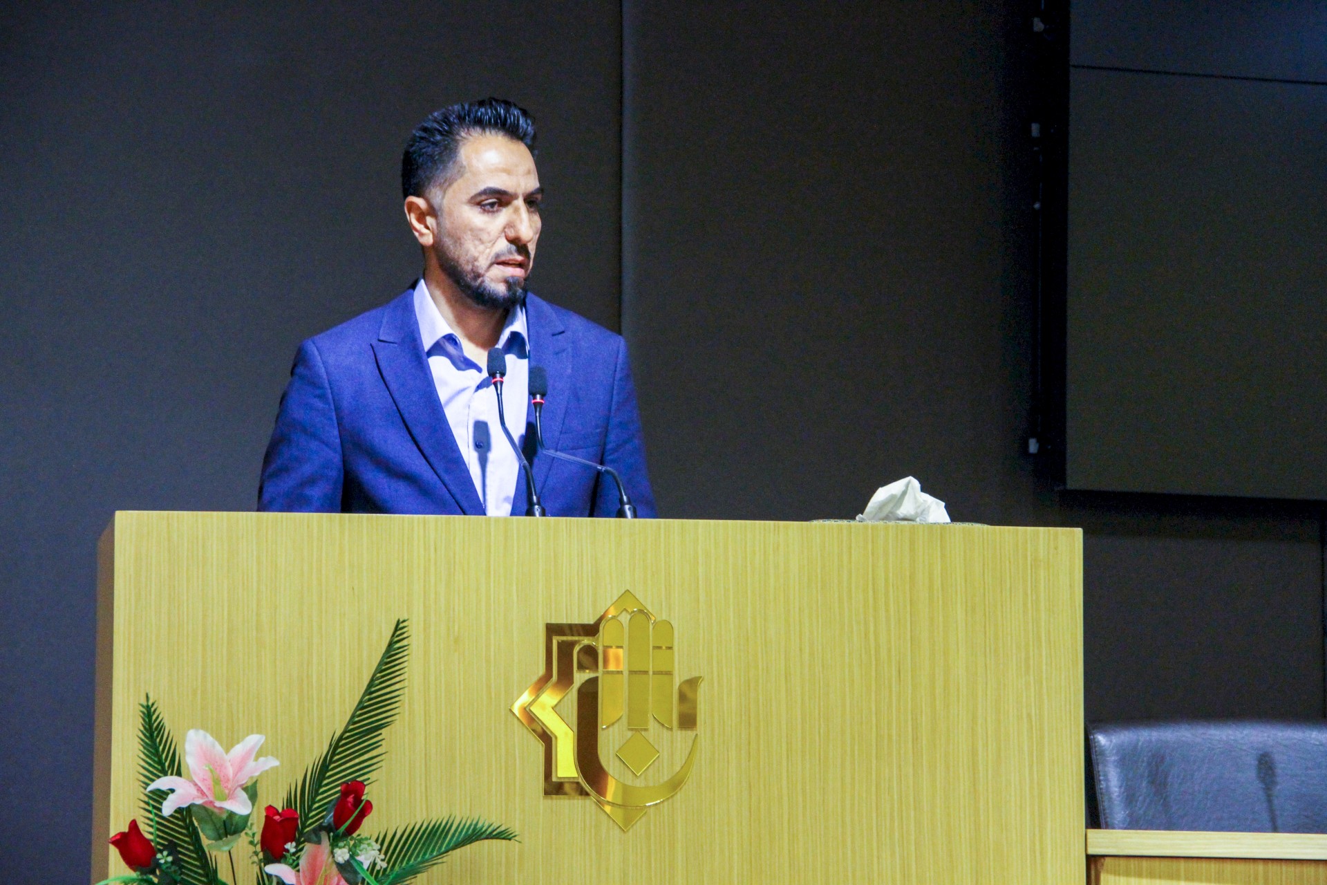 الشيخ الهلالي يلتقي بمنتسبي قسم شؤون المعارف الإسلاميَّة والإنسانيَّة