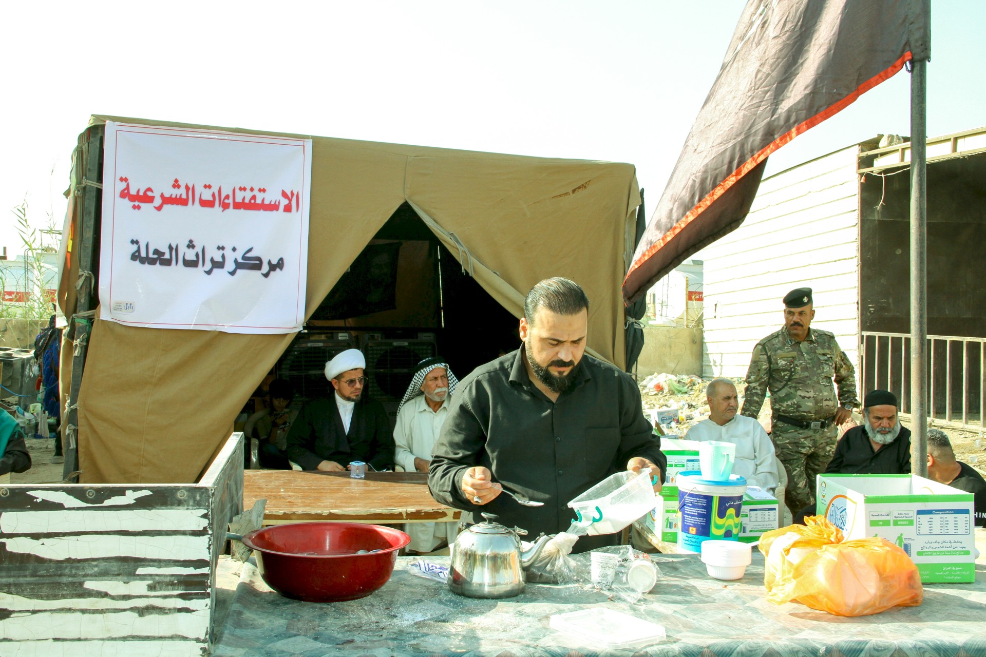 استمرار خدمة زوار الامام الحسين عليه السلام في موكب مركز تراث الحلة
