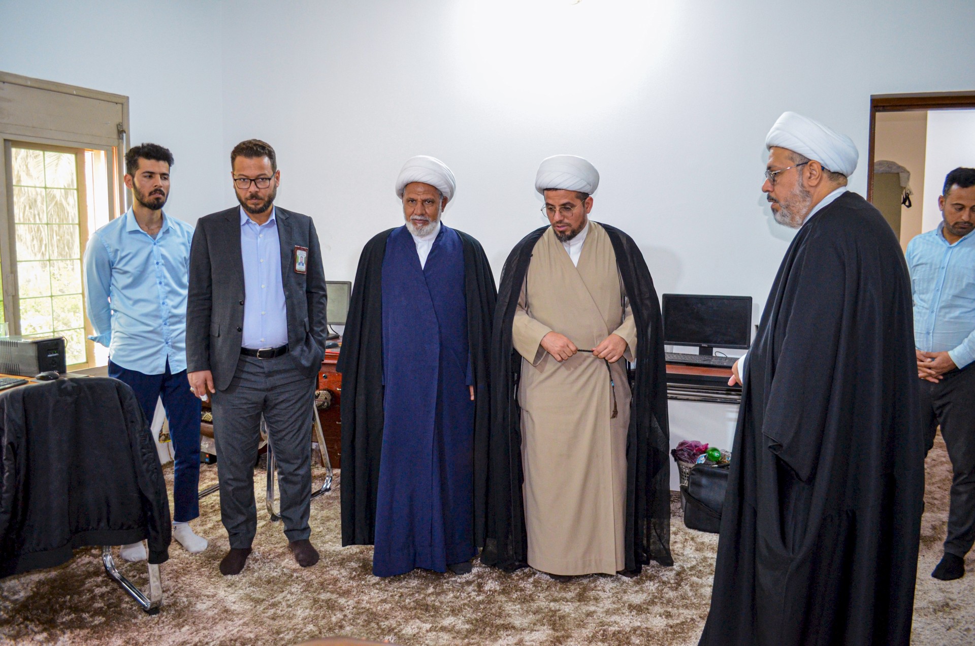 وفد قسم شؤون المعارف الإسلاميَّة والإنسانيَّة في رحاب مركز تراث الحِلَّة