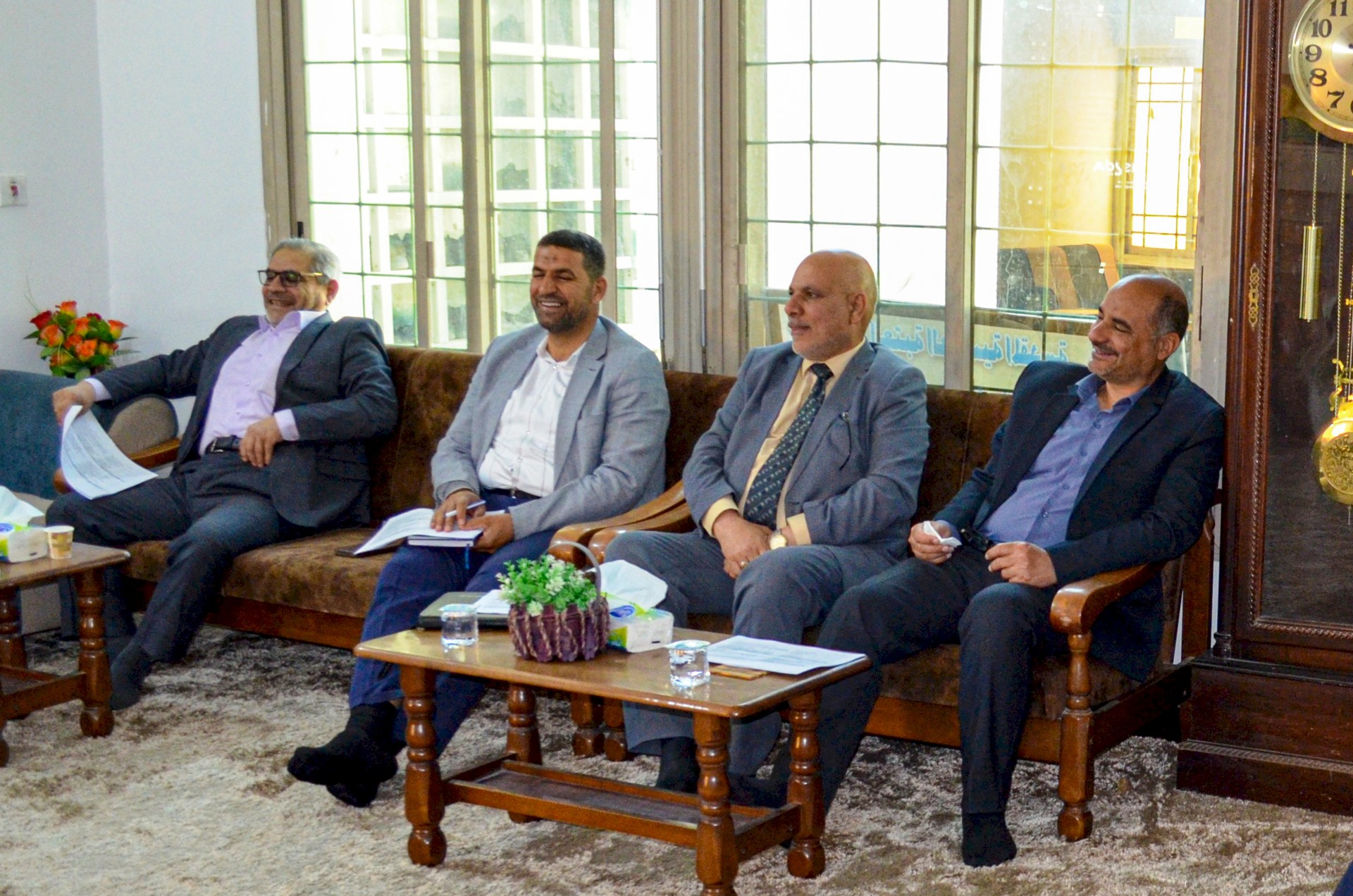 أسرة المجلَّة المحكَّمة تعقدُ اجتماعها الدوريّ