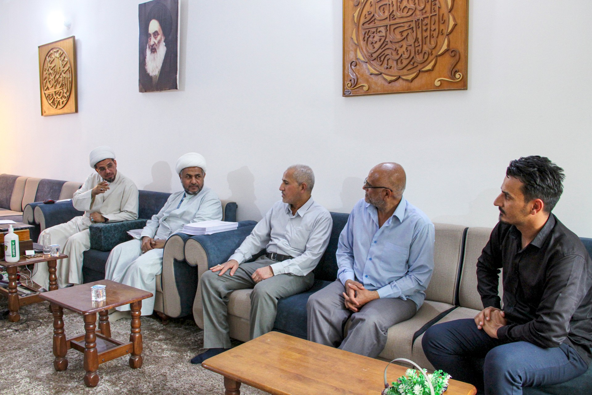 وفدُ مزار السيِّد علي بن طاووس في رحاب مركز تراث الحِلَّة..