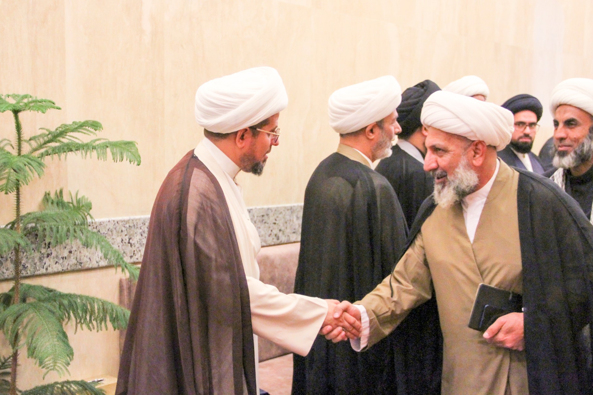 قسمُ المعارفِ يُطلقُ فعالياتِ مؤتمرِهِ الدَّوليّ