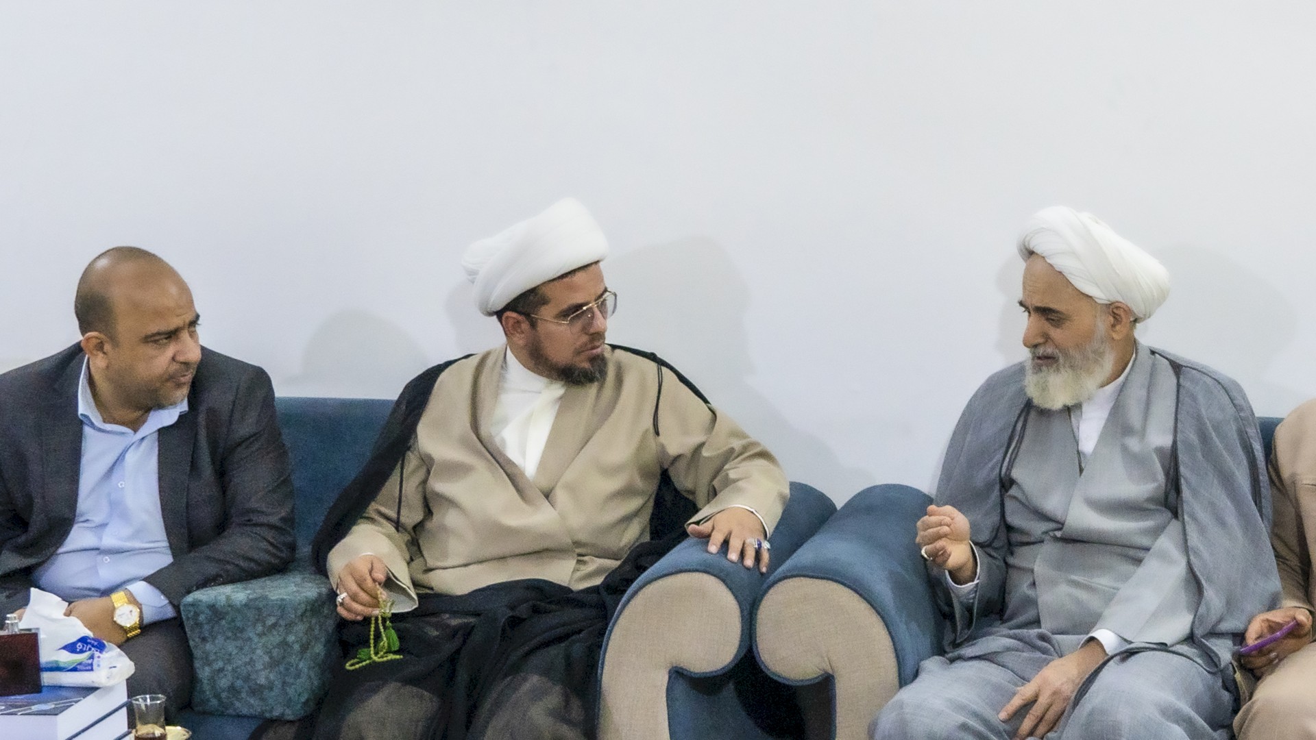 مركز أبحاث القرآن والحديث في مدينة قم المقدّسة في رحاب تراث الحلة