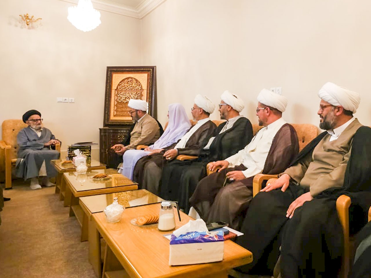 الشيخ الخويلديّ في وفد العتبة العبَّاسيَّة المقدَّسة