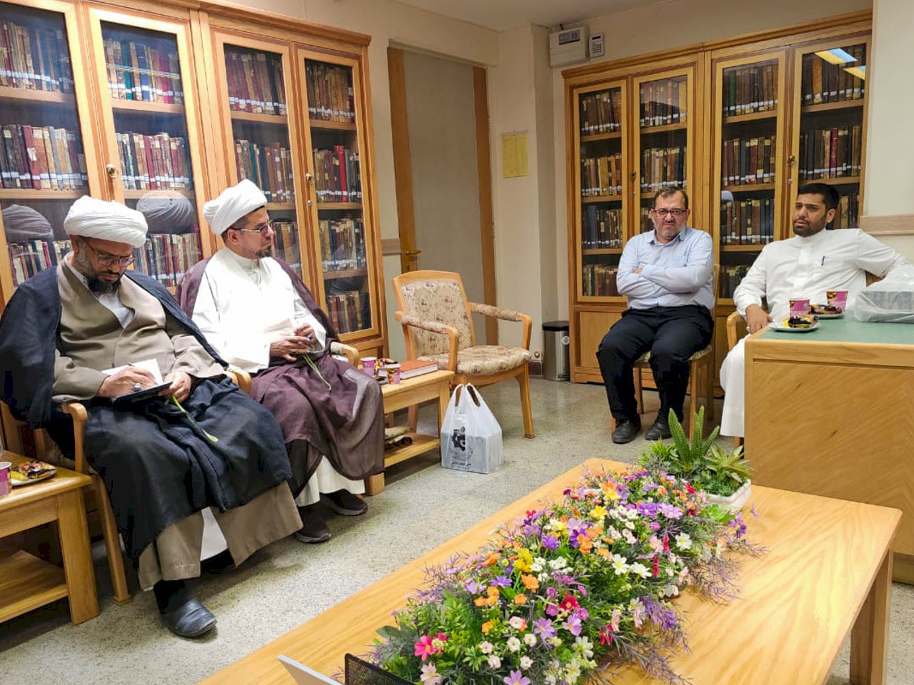 الشيخ الخويلديّ في وفد العتبة العبَّاسيَّة المقدَّسة