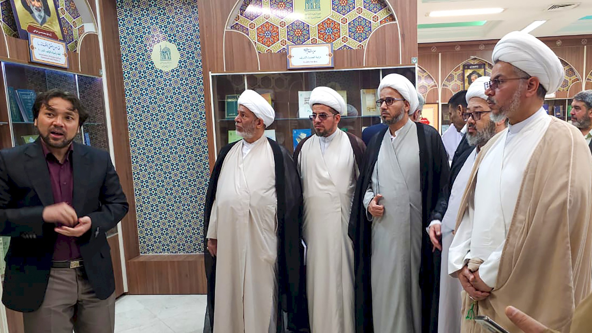 وفد العتبة العباسية يُحقّق أقصى الاستفادة من زيارته لإيران