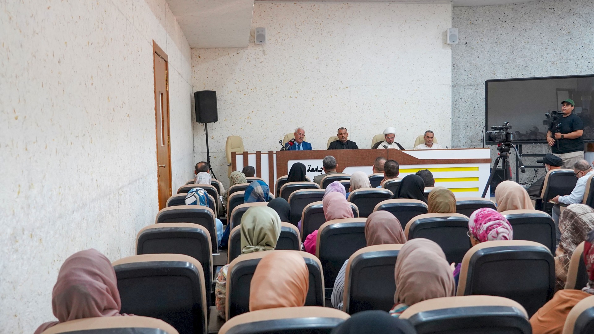 ندوة تعريفية تُسلّط الضوء على المؤتمر العلمي الدولي الرابع عن السيدة فاطمة الزهراء (عليها السلام)