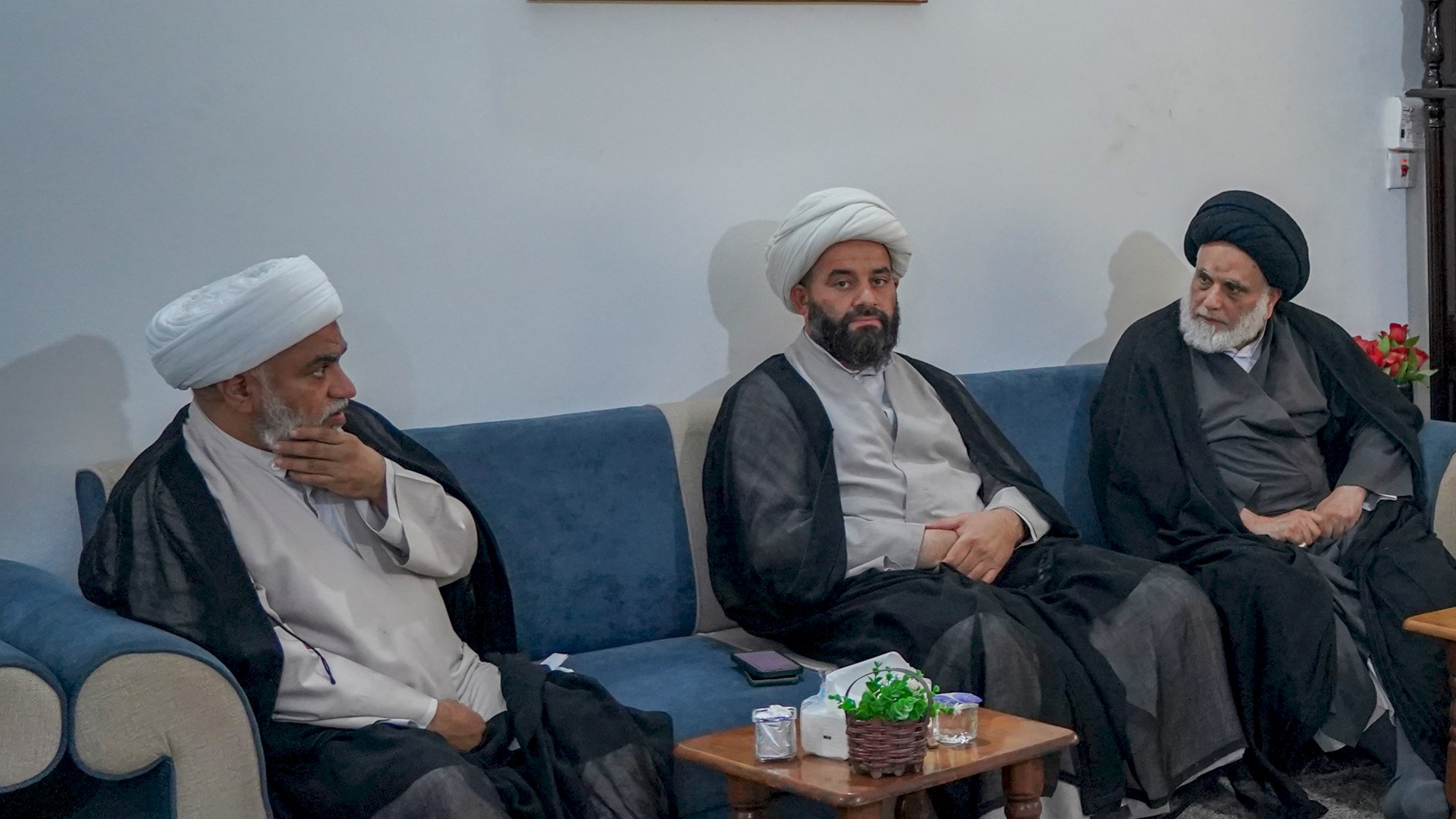 مركز تراث الحلّة يستقبل أساتذة من الحوزة العلميّة الشريفة