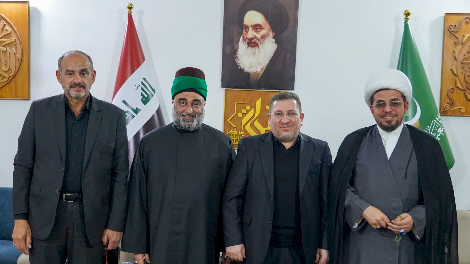 الأمين العام للعتبة العبّاسيّة يزور مركز تراث الحلّة