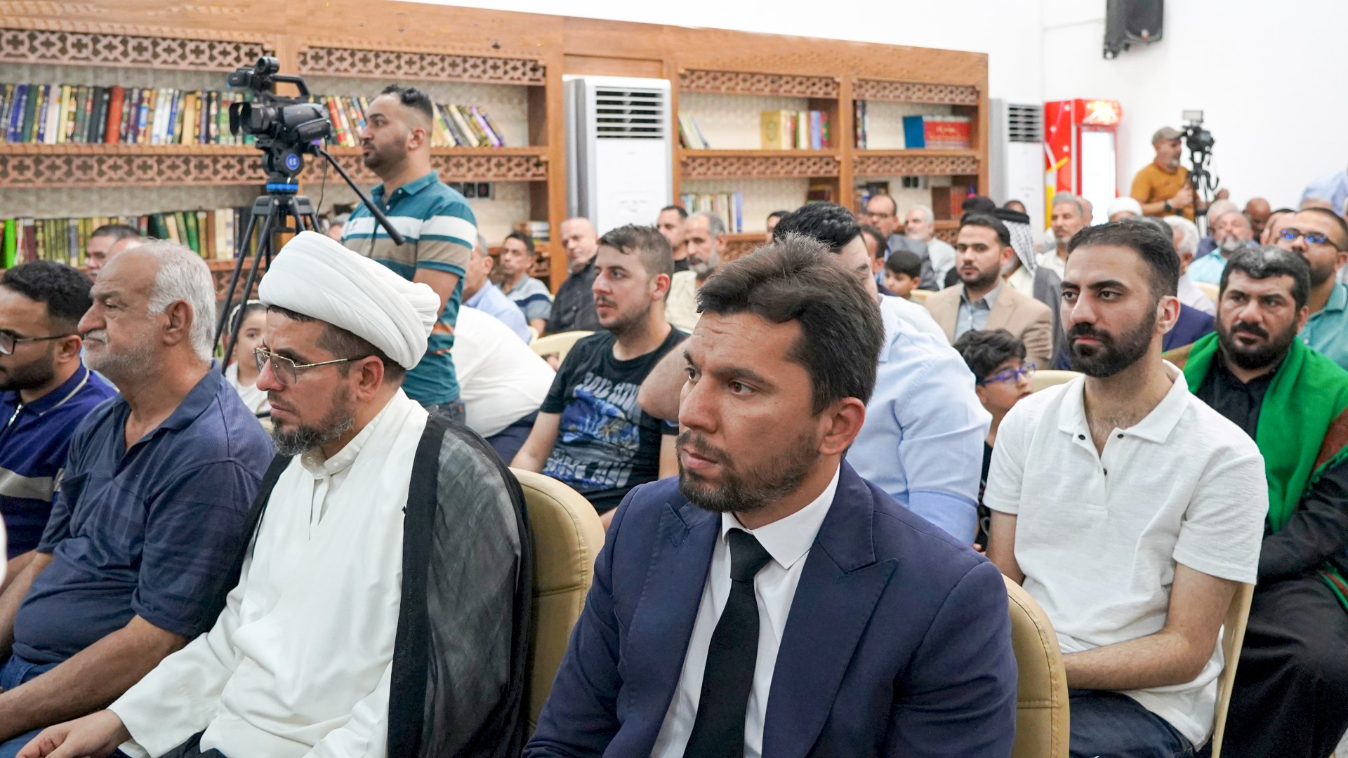 وفد مركز تراث الحلة يشارك في حفل افتتاح مزار العلامة المحقق الحلي