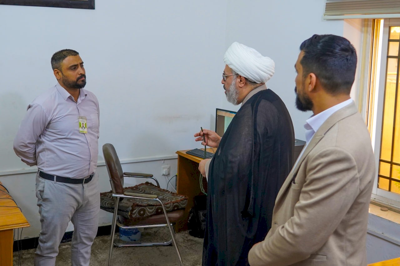 رئيس قسم شؤون المعارف الإسلامية والإنسانيّة يزور مركز تراث الحلّة