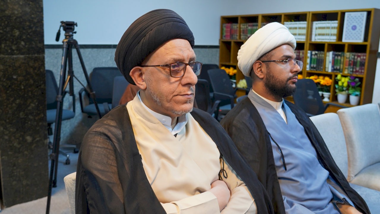 مركز تراث الحلّة يحضر النّدوة العلميّة الرابعة لمركز الصادقين في النّجف الأشرف