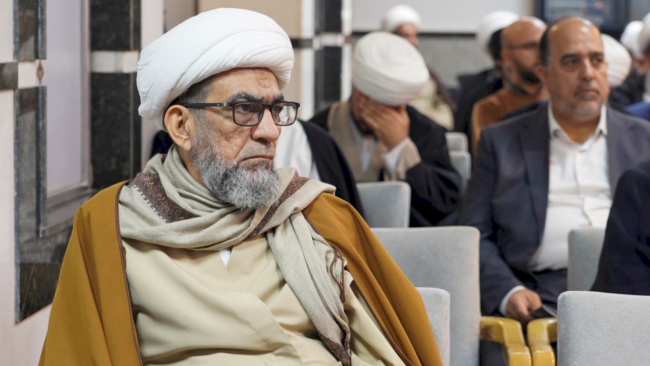 مركز تراث الحلّة يحضر النّدوة العلميّة الرابعة لمركز الصادقين في النّجف الأشرف