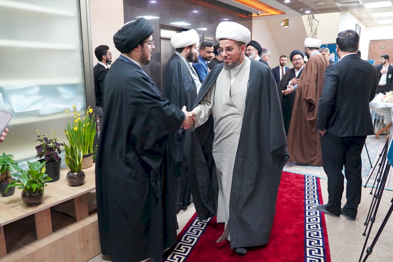 وفد مركز تراث الحلّة يشارك في المؤتمر العلميّ التمهيديّ الأوّل لإحياء ألفيّة الحوزة العلميّة في النجف الأشرف