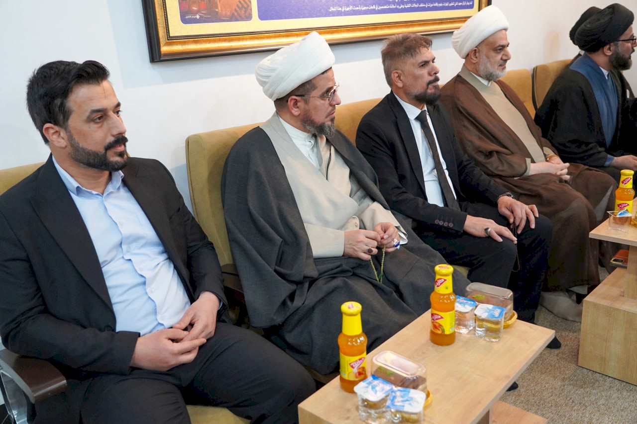 وفد مركز تراث الحلّة يشارك في المؤتمر العلميّ التمهيديّ الأوّل لإحياء ألفيّة الحوزة العلميّة في النجف الأشرف