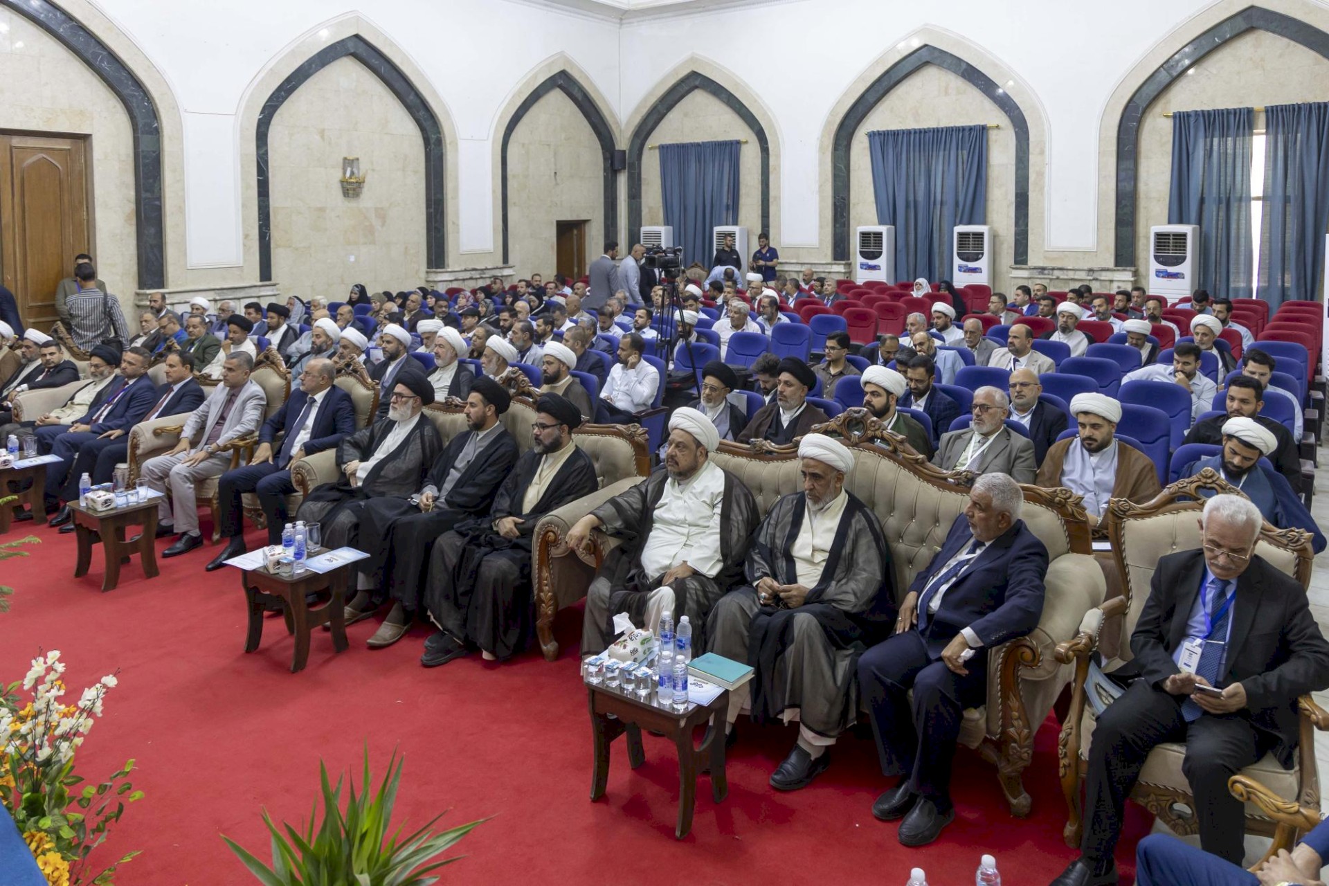 برعاية العتبتين المقدستين.. اختتام فعاليات مؤتمر القرآن والعترة الدولي الأول في محافظة بابل