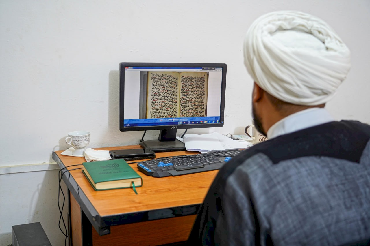 مركز تراث الحلة يواصل جهوده في تحقيق المخطوطات ونشرها