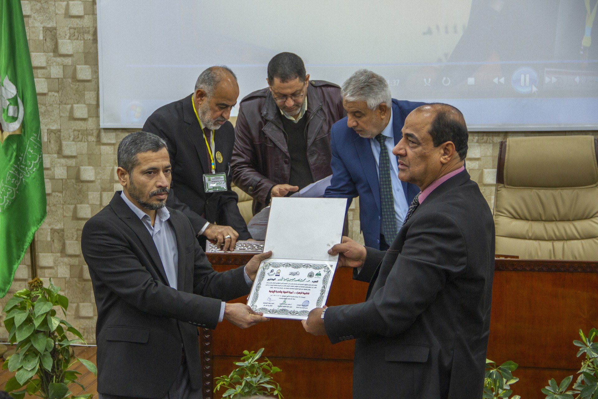 تقرير مصور عن فعاليات المؤتمر العلمي الدولي الثاني عن سيدة نساء العالمين الزهراء (عليها السلام)