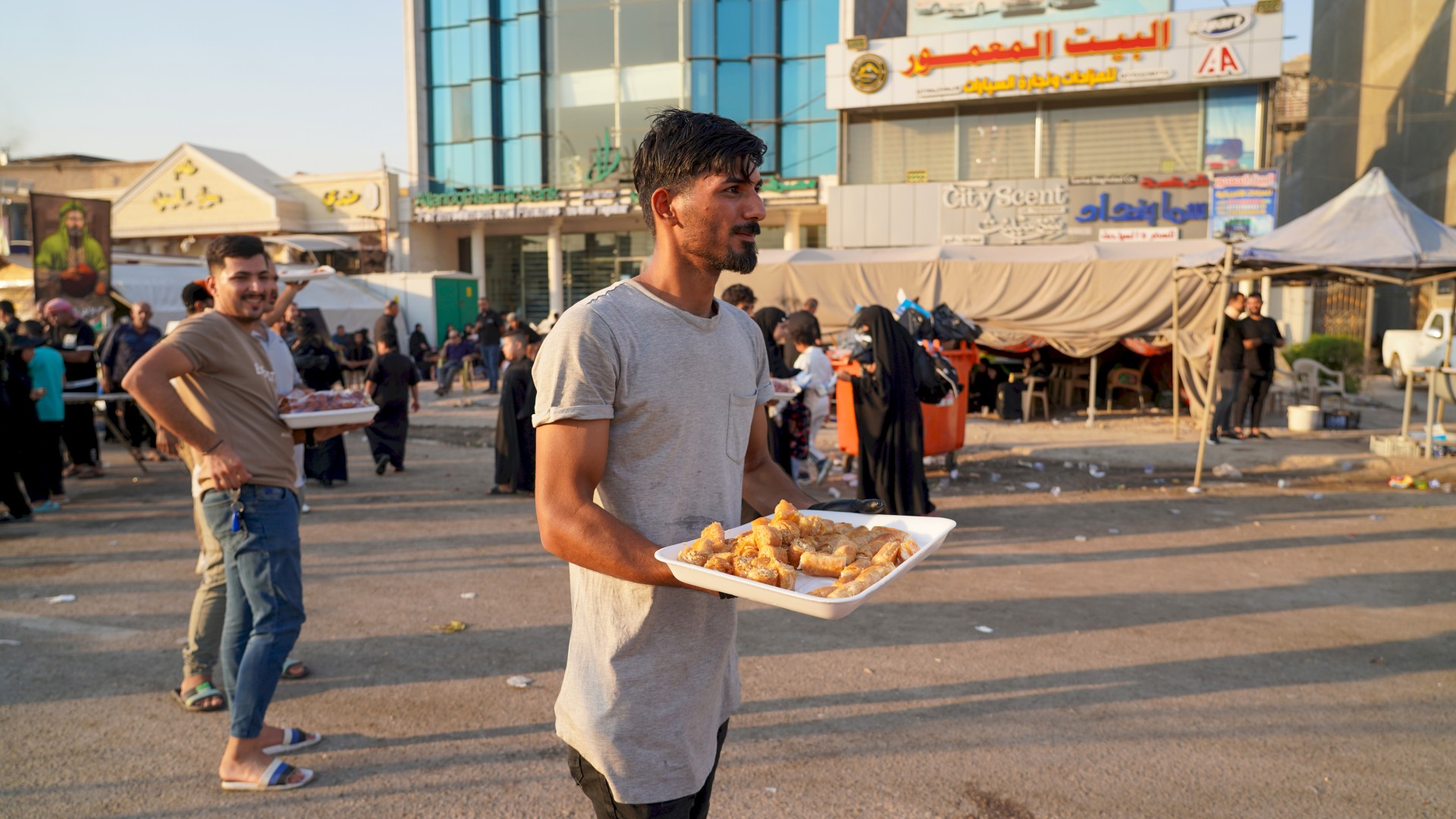 موكب مركز تراث الحلة في  احياء مسيرة الأربعين 1446