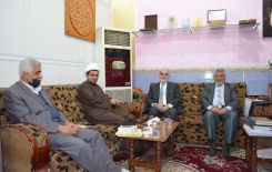 مدير المكتبة المركزية في جامعة البصرة في ضيافة مركز تراث الحلة