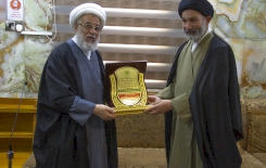 سماحة المتولي الشرعي للعتبة الحسينية (دام عزه) يلتقي وفدًا من اللجنة التحضيرية والعلمية لمؤتمر الزهراء (عليها السلام)