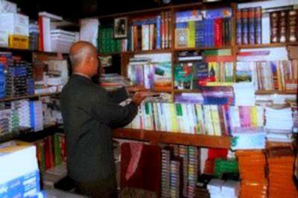 مكتبات الحلة...ماض عريق وحاضر على الطريق