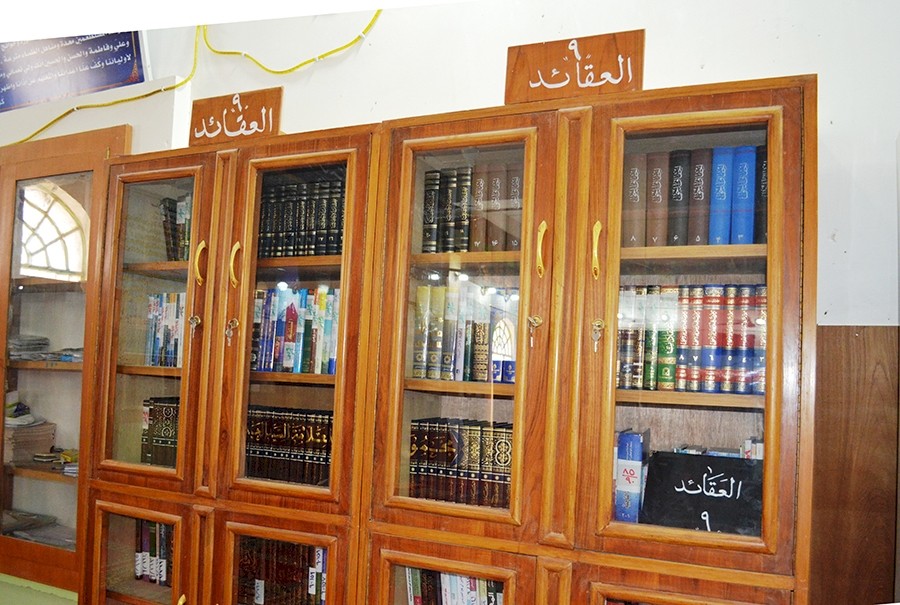 مكتبة مسجد الكرامة في مدينة الحلة