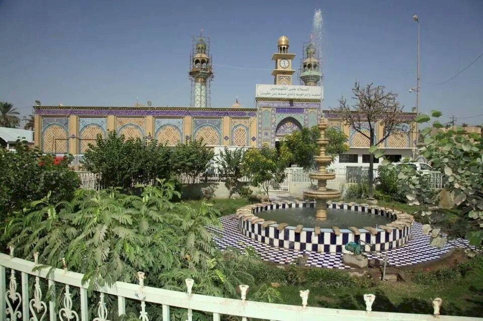 مِن مَراقدِ الهاشِميِّين فِي الحلَّة مرقدُ أولادِ مُسلم