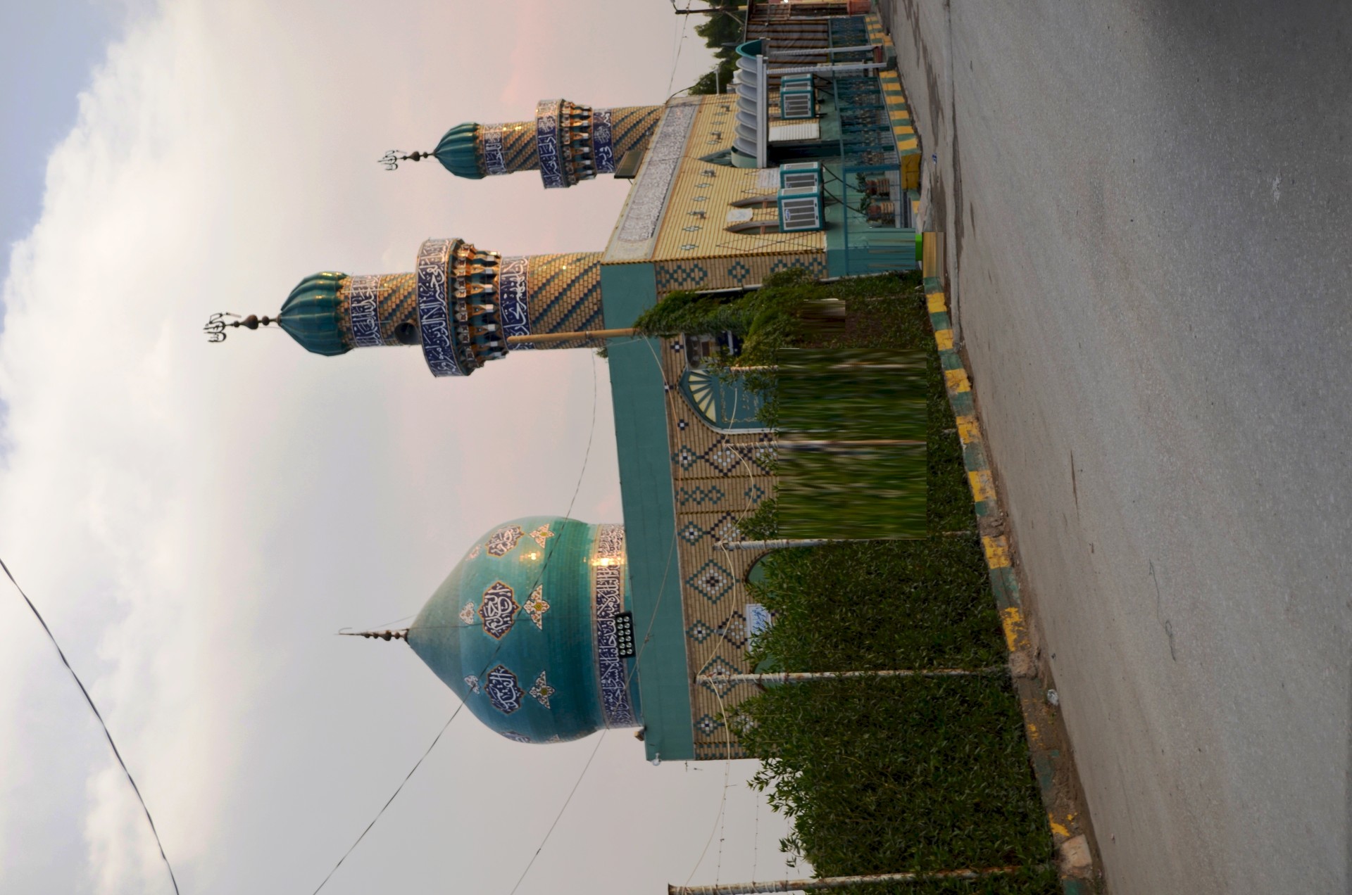 مقام للإمام جعفر الصادق (عليه السلام)