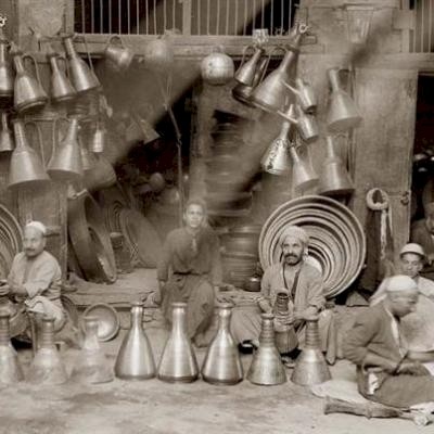 سوق الصفارين... إرث يقاوم الاندثار