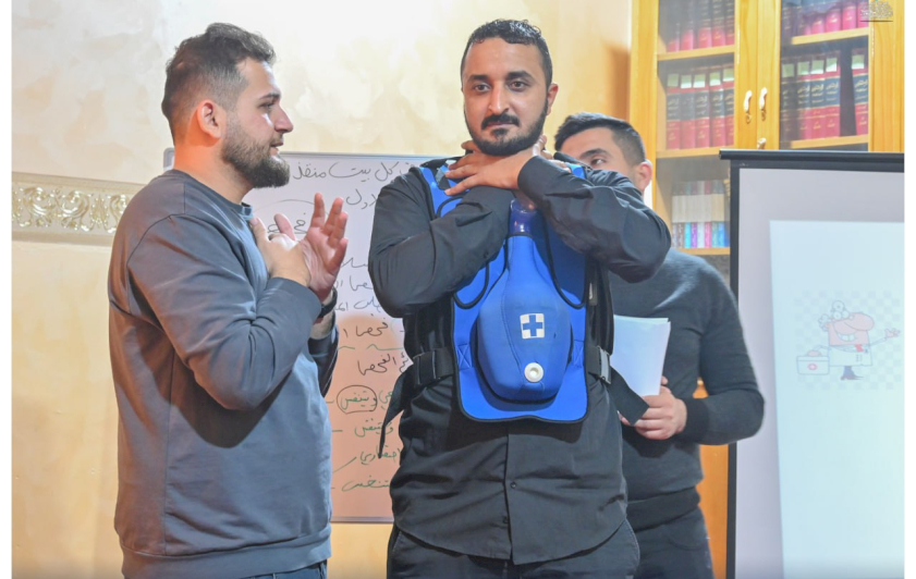 بغية الارتقاء بمستوى الثقافة الصحية لكوادره .. مركز تراث الجنوب يُشارك في دورة الإسعافات الأولية التي تنظمها أكاديمية الكفيل للإسعافات والتدريب الطبي