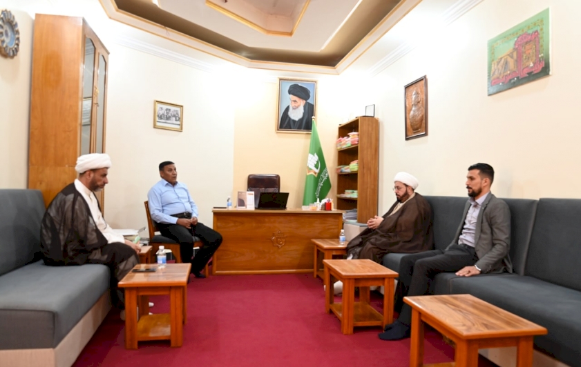 الشيخ الهلاليّ يزور مركز تراث الجنوب...
