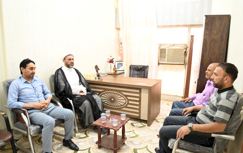 في رحاب المكتبة المركزية العامة في الناصرية...