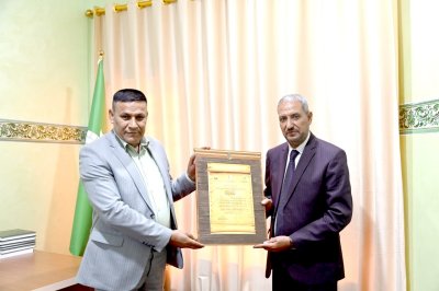 مركز تراث الجنوب يكرم المشتركين بدورة تحقيق المخطوطات و فهرستها