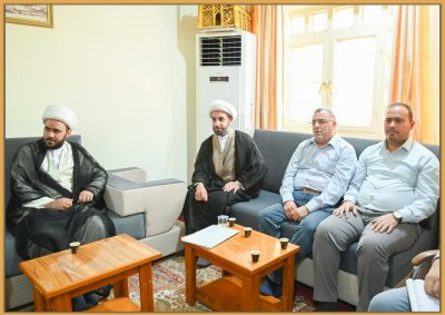 فضلاء وحدة التحقيق في رحاب مركز تراث الجنوب