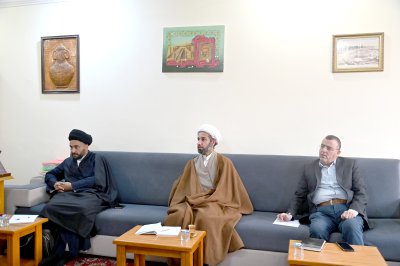 إدارة مركز تراث الجنوب تعقد اجتماعاً مع مسؤولي وحداتها