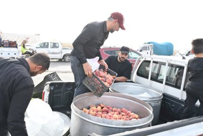 بالصور: مركز تراث الجنوب يستمر بتقديم الخدمات للزائرين عبر موكب (جنوب الولاء لحامل اللواء)