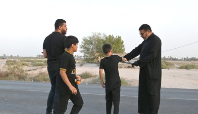 في يومه الثالث .. موكب (جنوب الولاء لحامل اللواء) الخدمي يستمر بتقديم الخدمات للزائرين